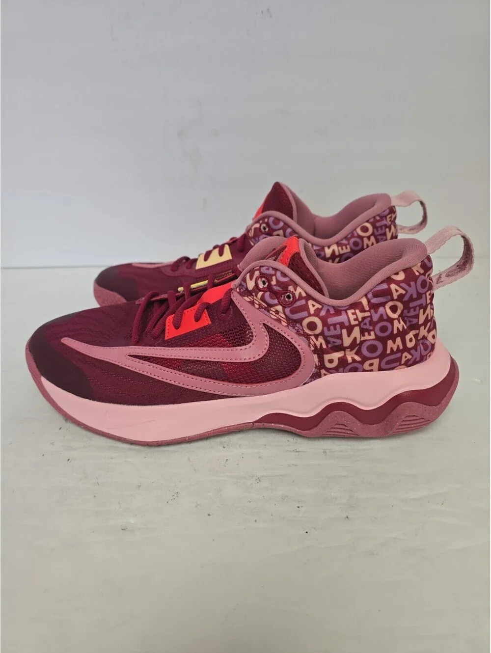 Nike new without